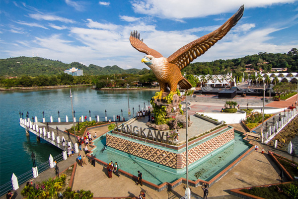 Malaysia Honeymoon Tour Package - 6 Nights